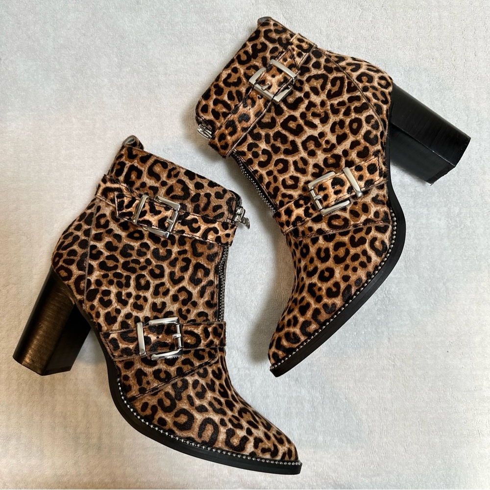 Steve Madden L Leopard Print Fur Boots Woman’s 8.5 Classy Dress up Hall0851